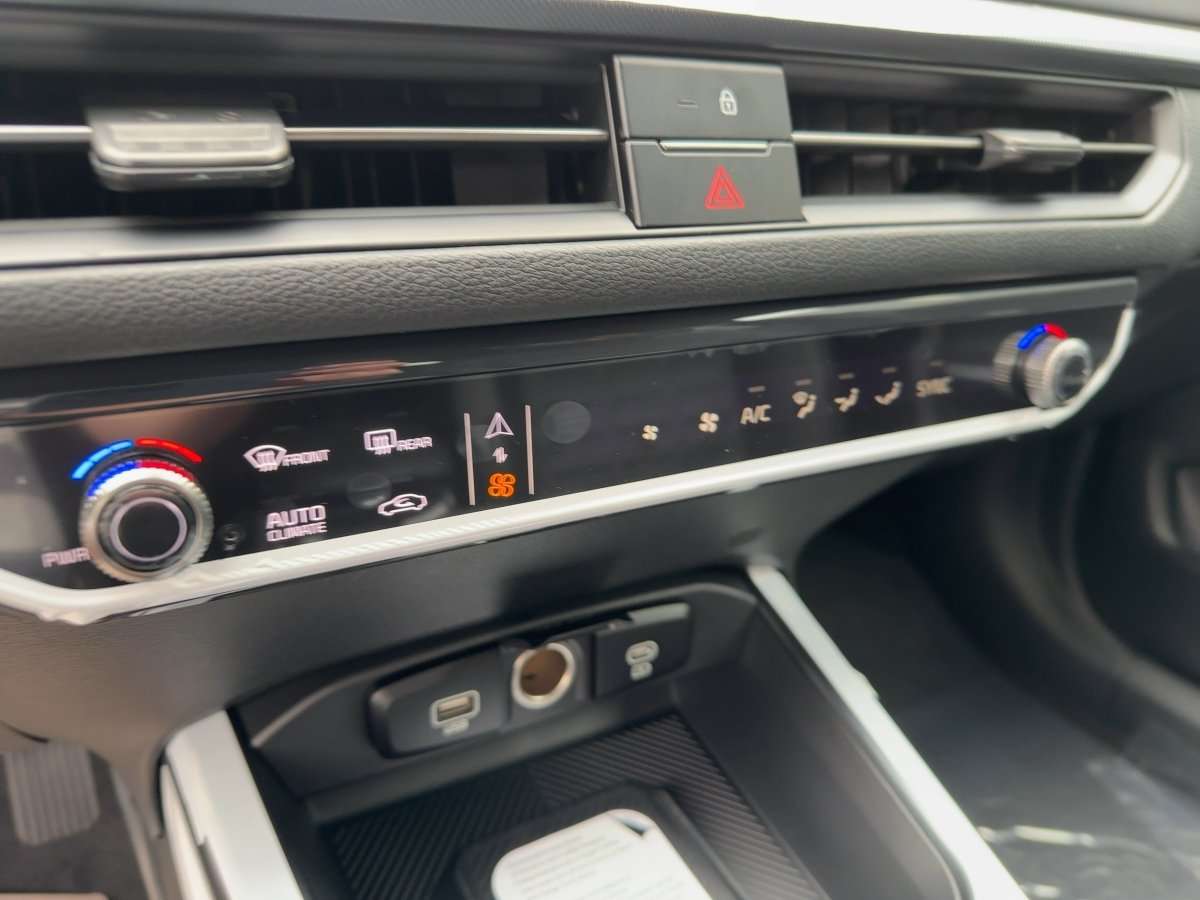 Fahrzeugbild eines Kia XCeed