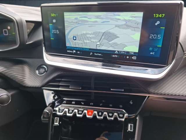 Fahrzeugbild eines Peugeot 2008