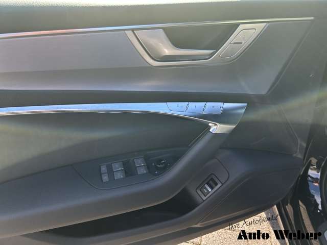 Fahrzeugbild eines Audi S6