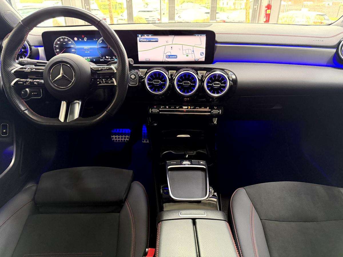 Fahrzeugbild eines Mercedes-Benz CLA