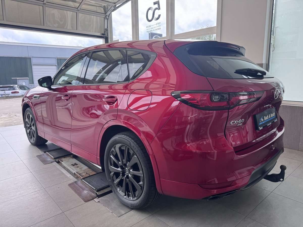 Fahrzeugbild eines Mazda CX-60