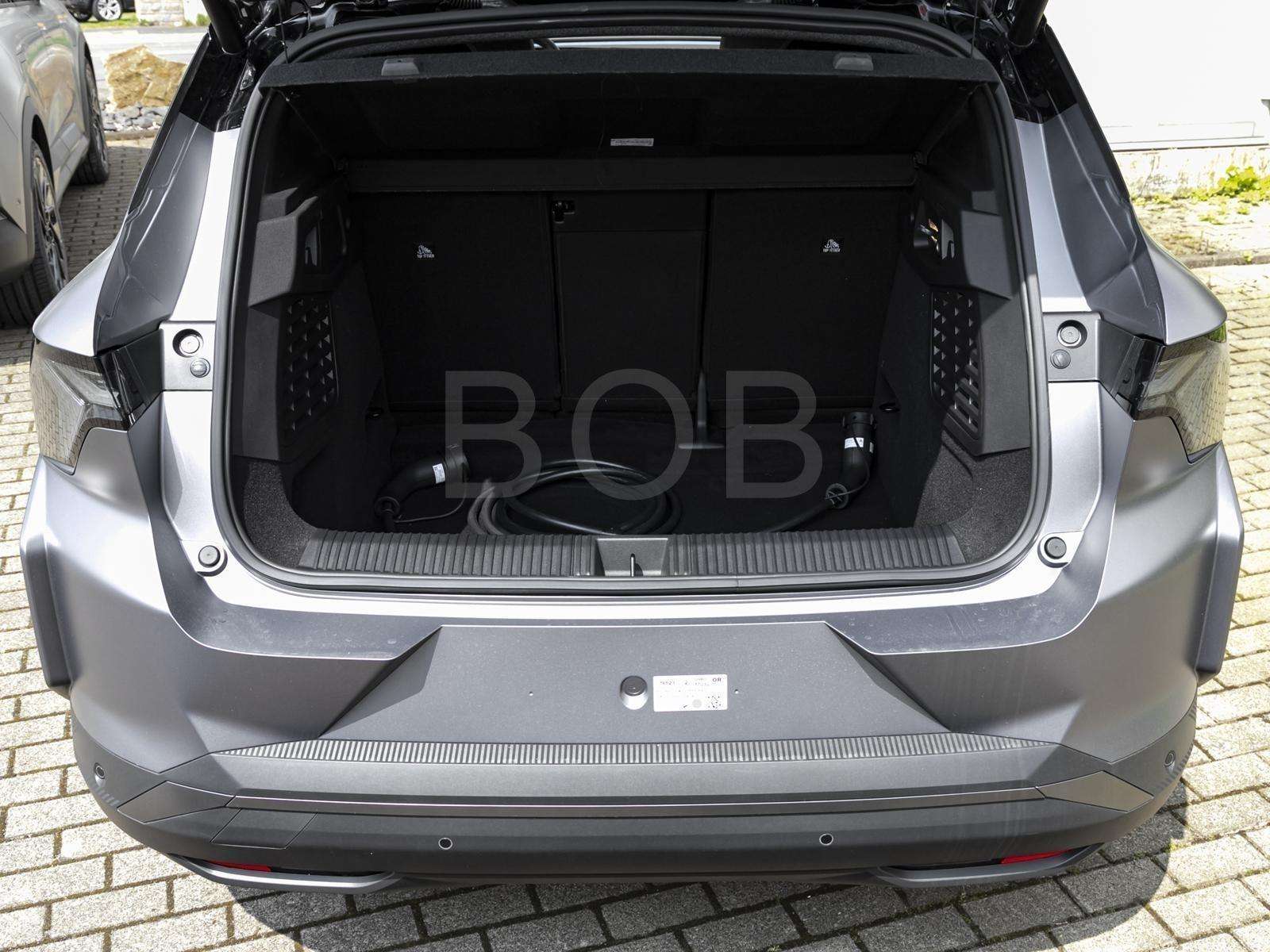 Fahrzeugbild eines Renault Scenic E-TECH