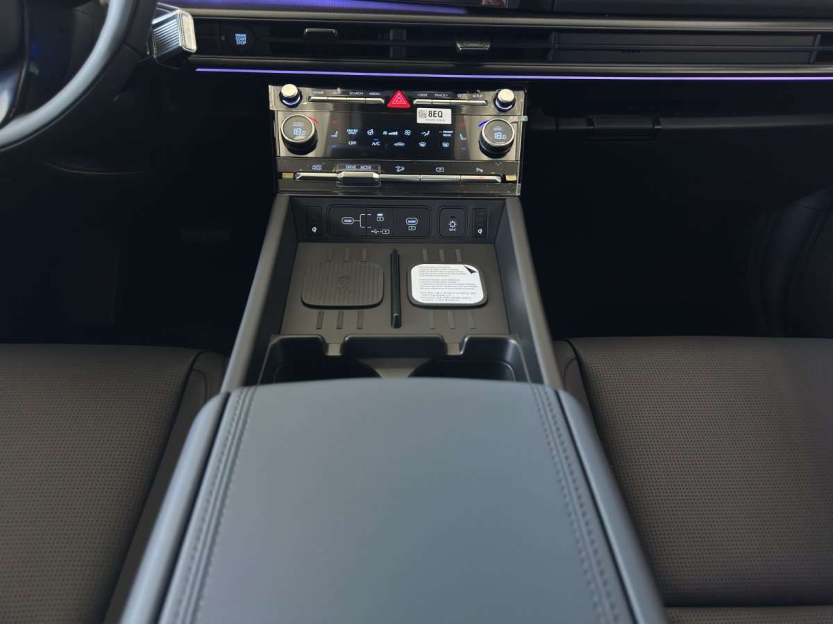 Fahrzeugbild eines Hyundai Santa Fe