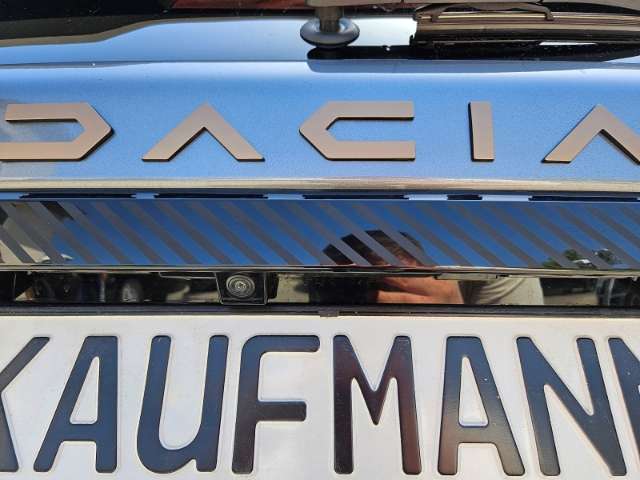 Fahrzeugbild eines Dacia Bigster