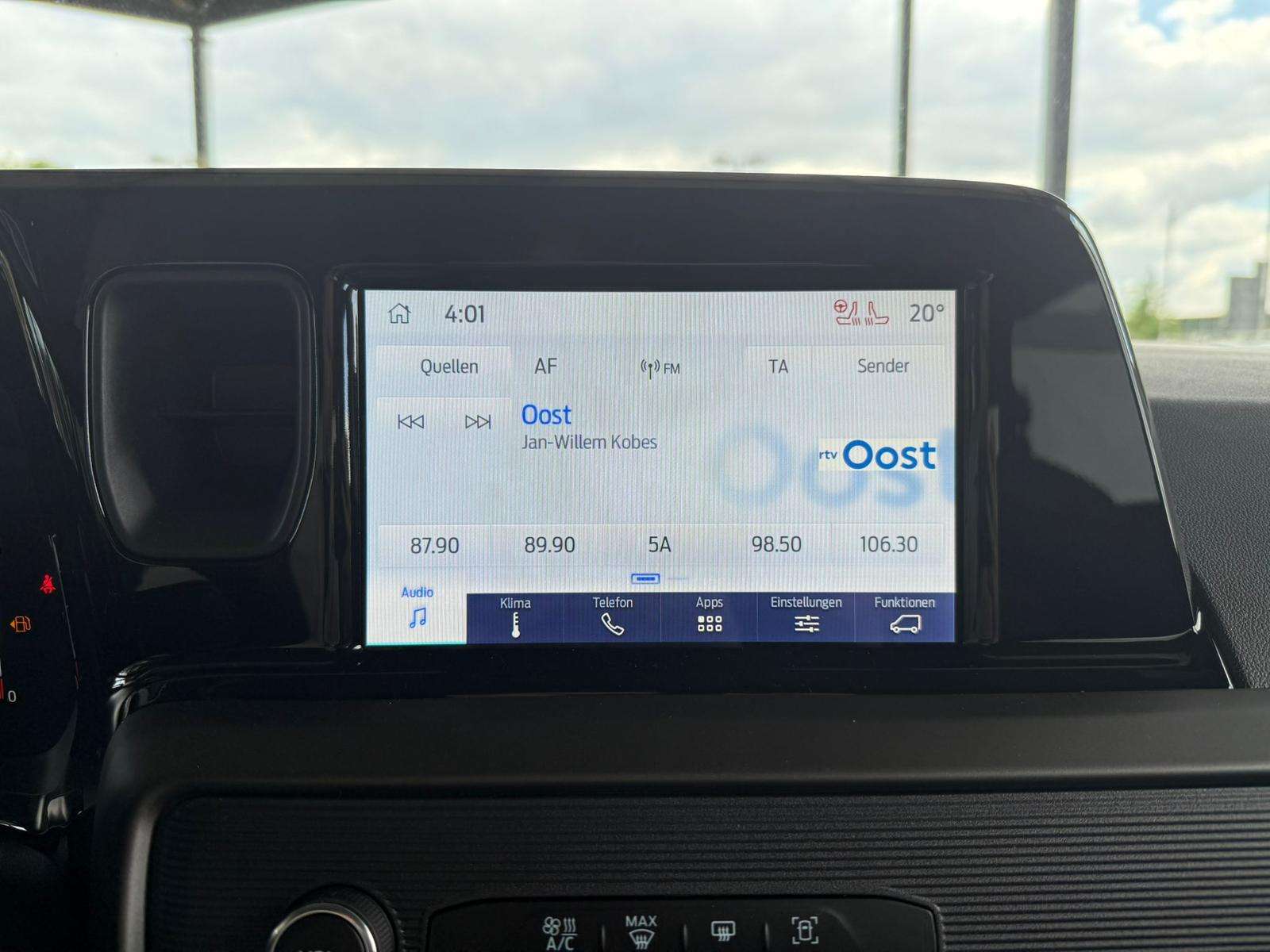 Fahrzeugbild eines Ford Tourneo Courier