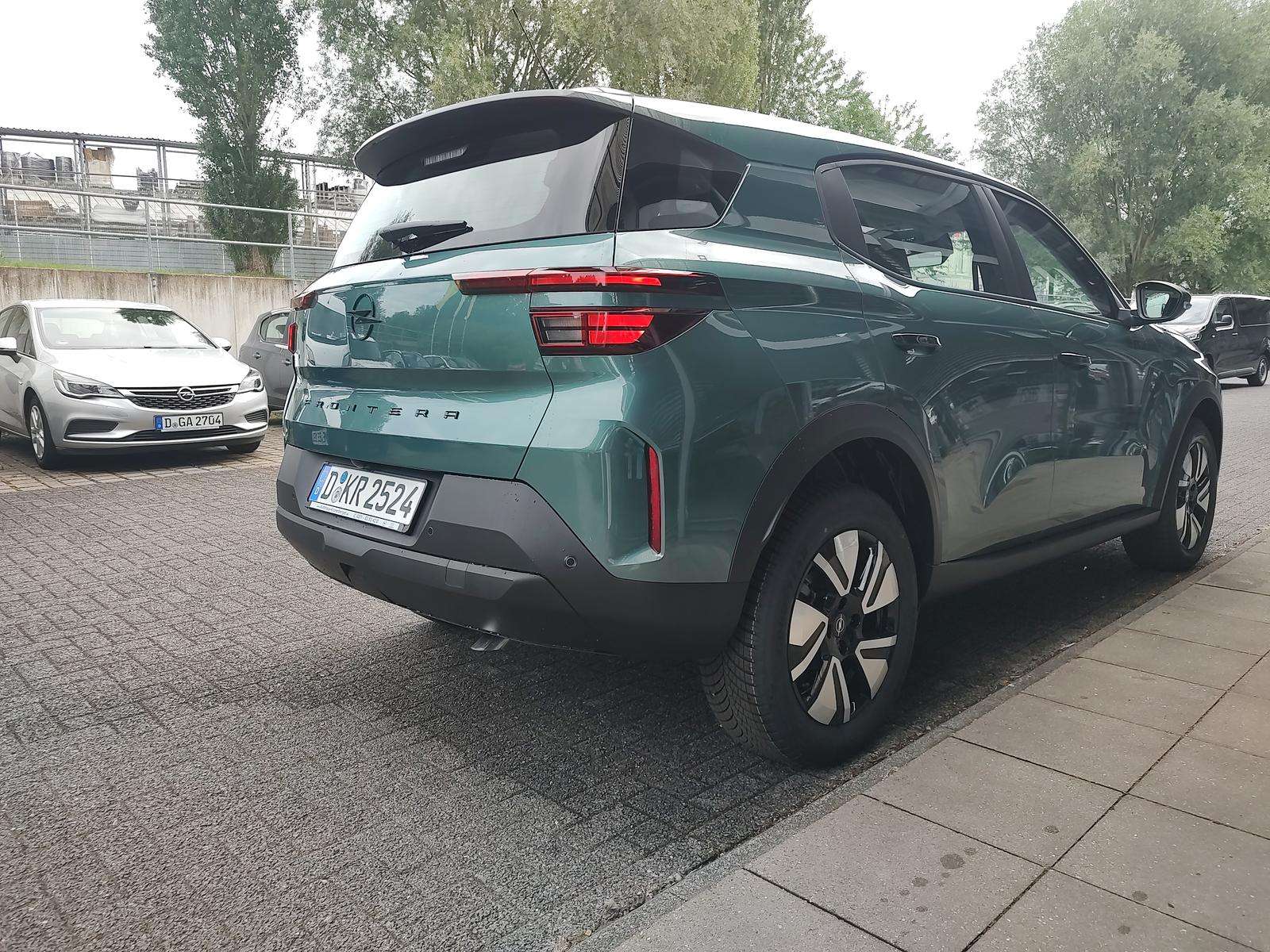 Fahrzeugbild eines Opel Frontera