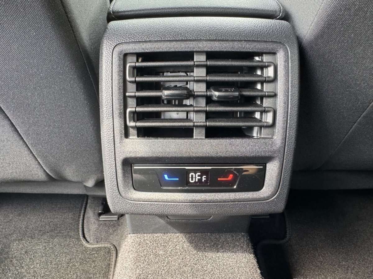 Fahrzeugbild eines Volkswagen Golf