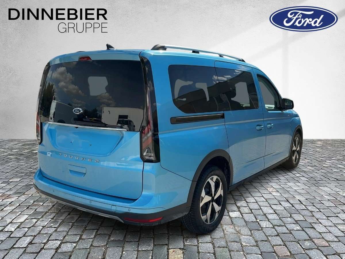 Fahrzeugbild eines Ford Grand Tourneo