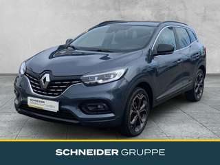 Schräge Frontansicht auf einen Renault Kadjar , freigestellt