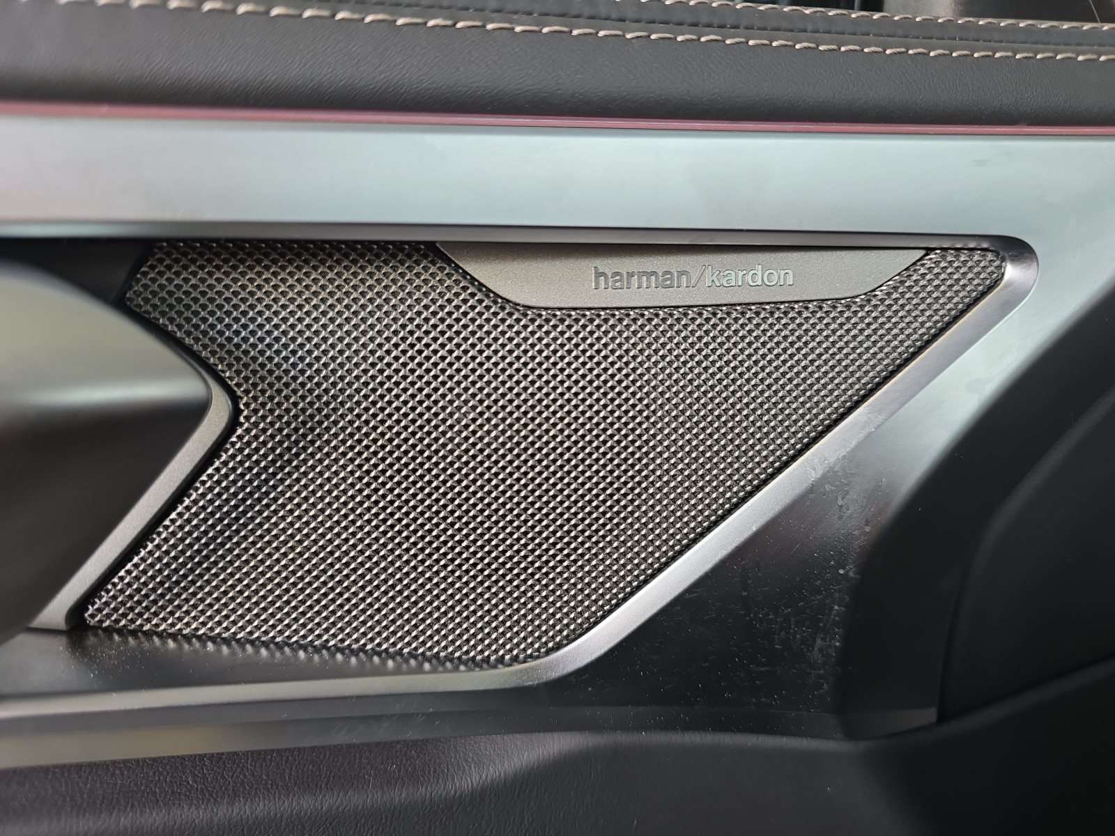 Fahrzeugbild eines BMW 8er-Reihe