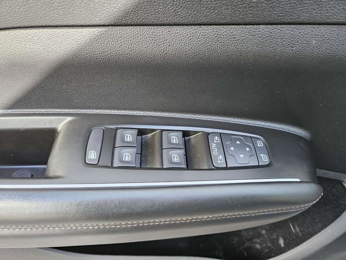 Fahrzeugbild eines Renault Koleos