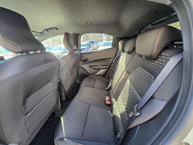 Fahrzeugbild eines Renault Clio