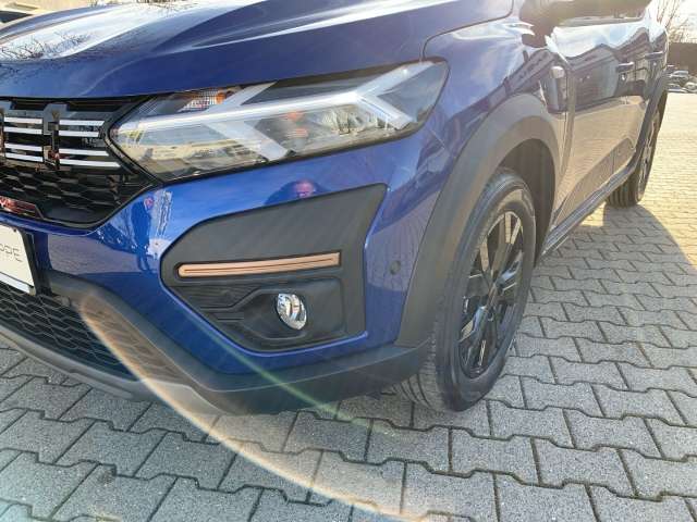 Fahrzeugbild eines Dacia Sandero