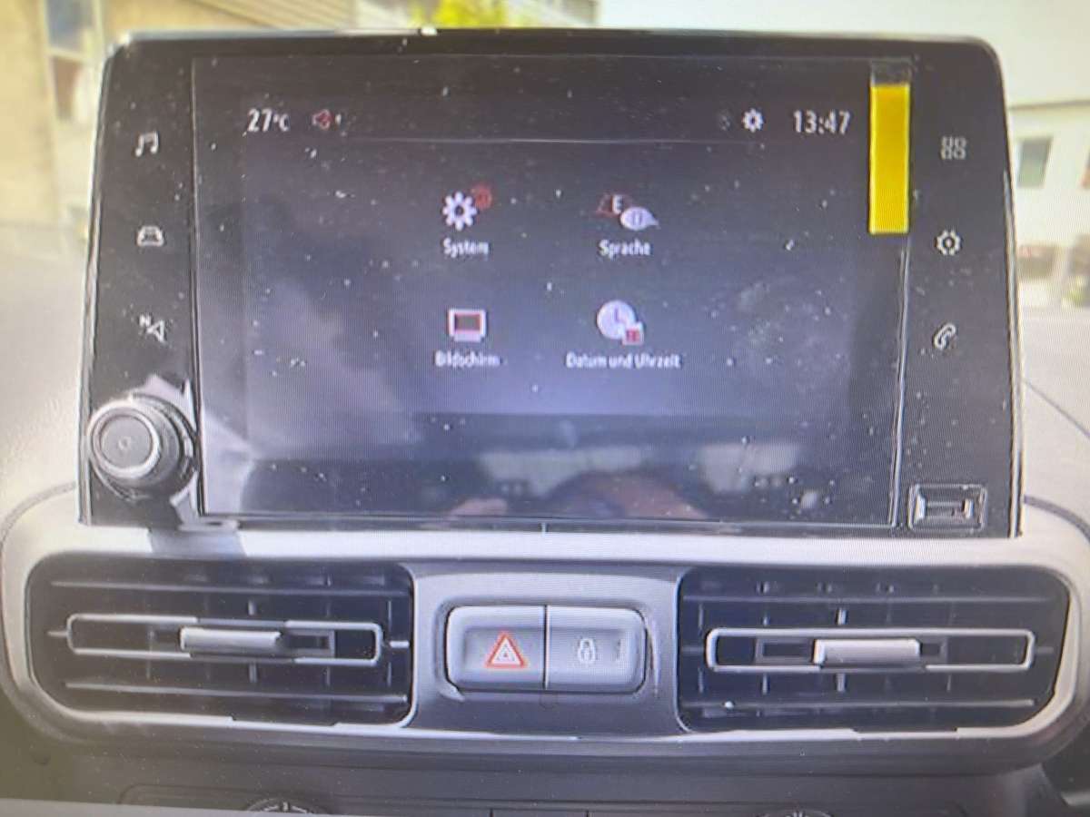 Fahrzeugbild eines Opel Combo