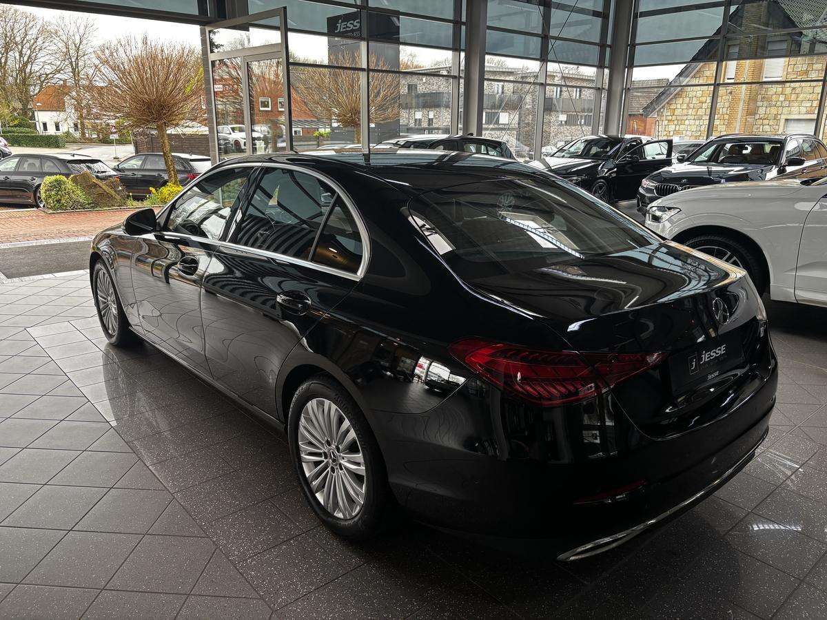 Fahrzeugbild eines Mercedes-Benz C-Klasse