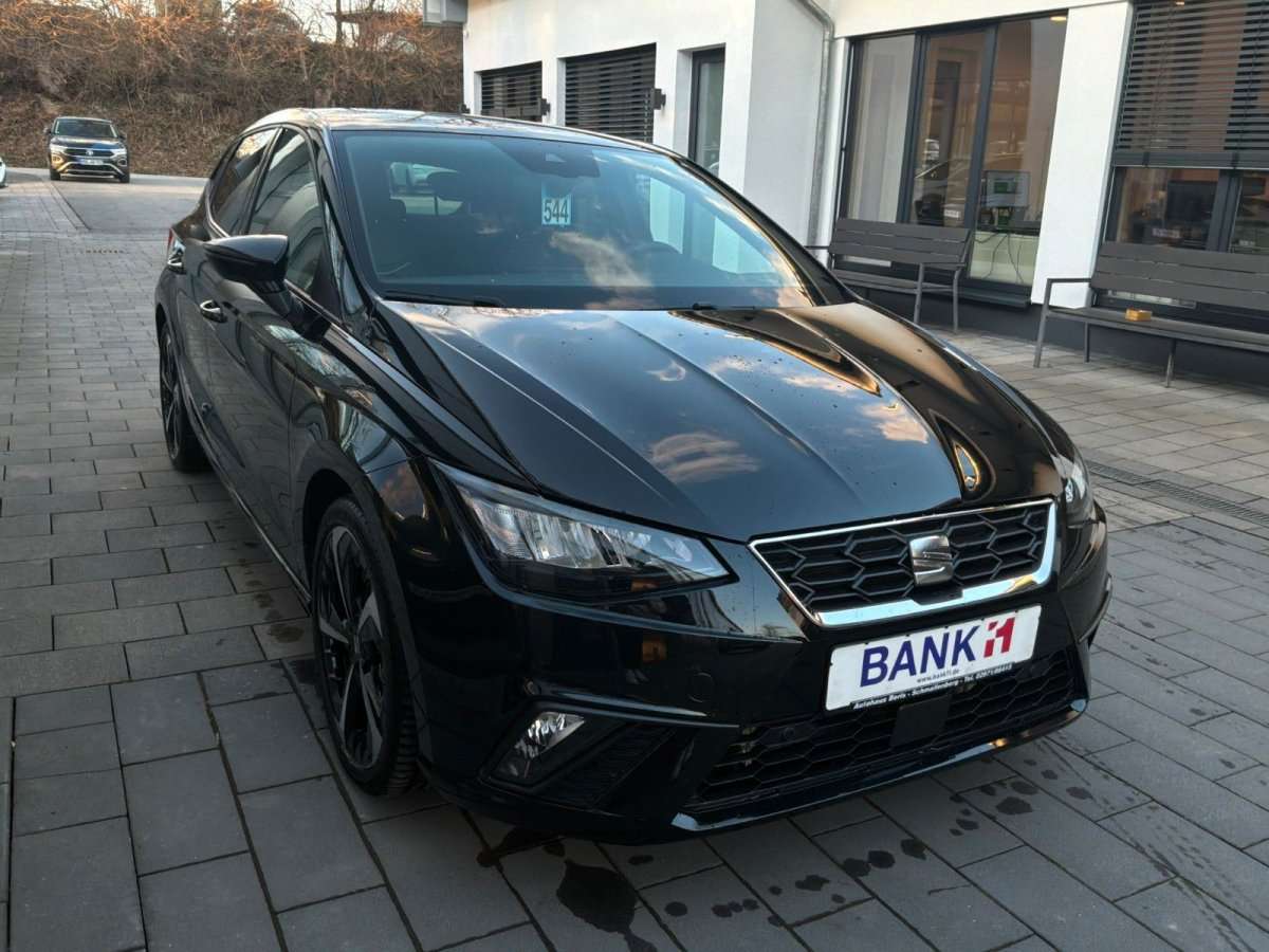 Fahrzeugbild eines SEAT Ibiza
