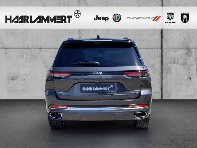 Fahrzeugbild eines Jeep Grand Cherokee
