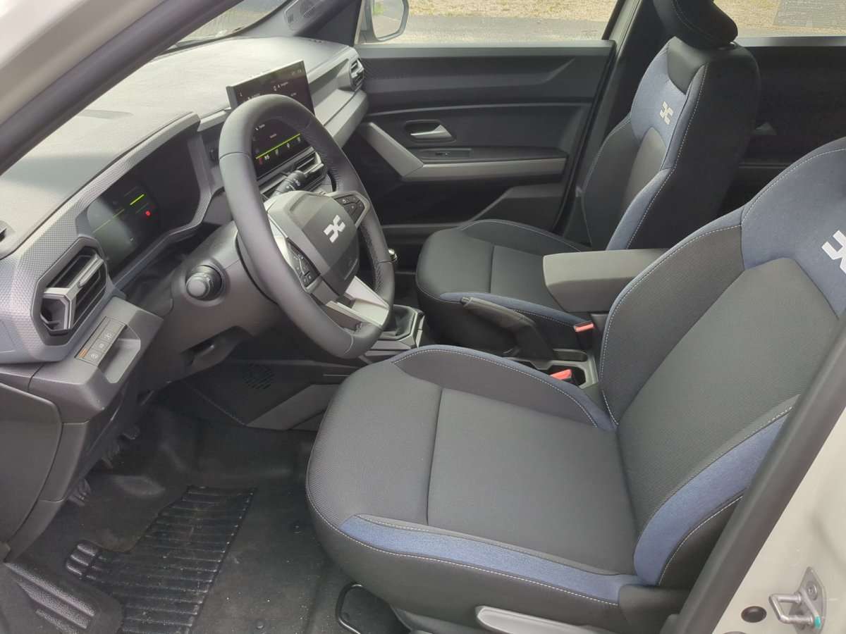 Fahrzeugbild eines Dacia Duster