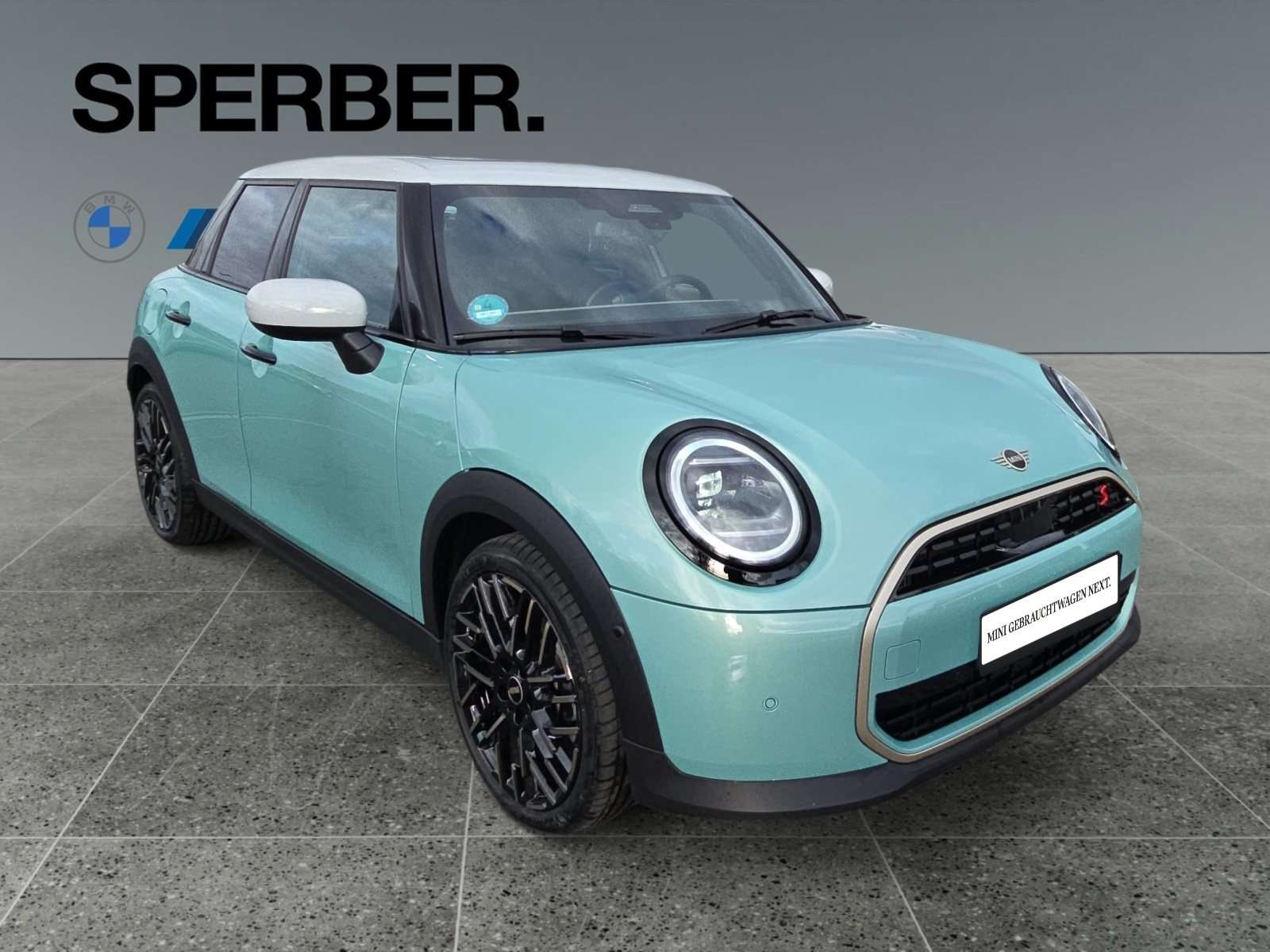 Fahrzeugbild eines MINI COOPER