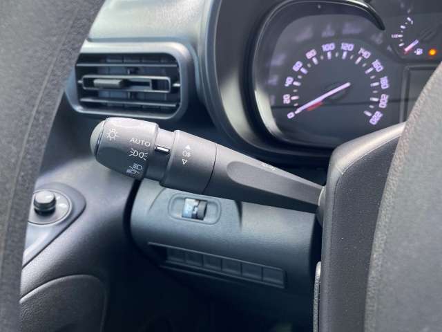 Fahrzeugbild eines Toyota Proace City