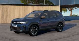 Schräge Frontansicht auf einen Dacia Bigster , freigestellt