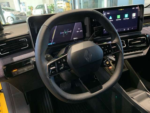 Fahrzeugbild eines Renault 5 E-TECH