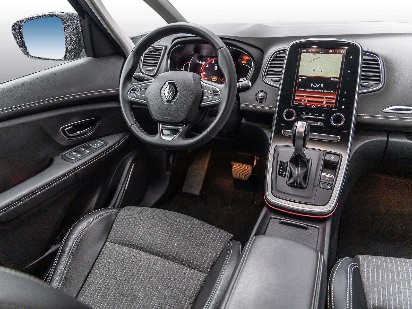 Fahrzeugbild eines Renault Scénic