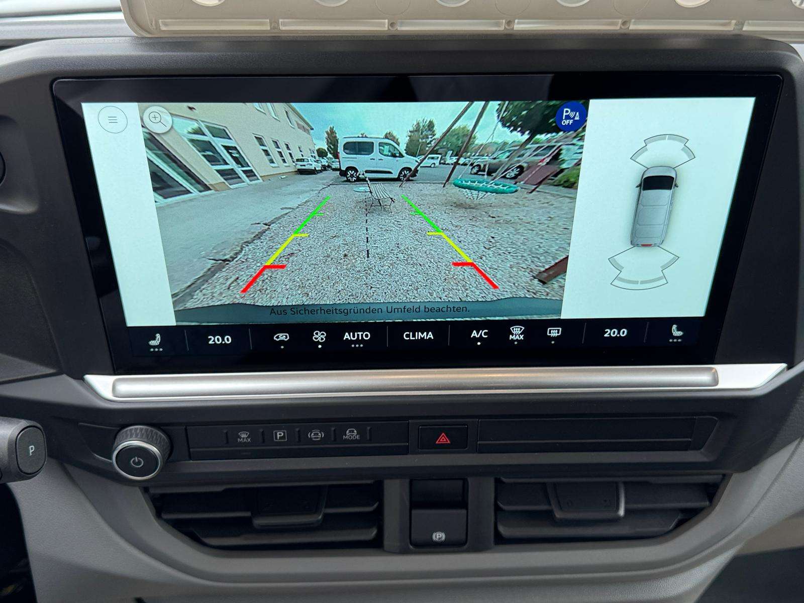 Fahrzeugbild eines Volkswagen Caravelle