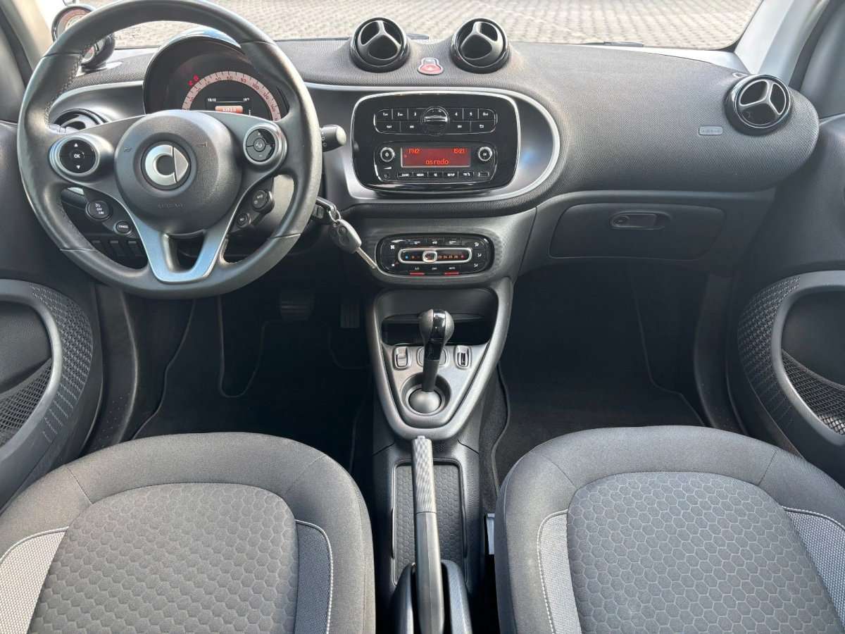 Fahrzeugbild eines smart fortwo