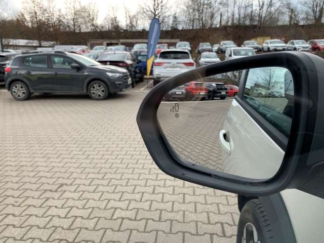 Fahrzeugbild eines Dacia Duster