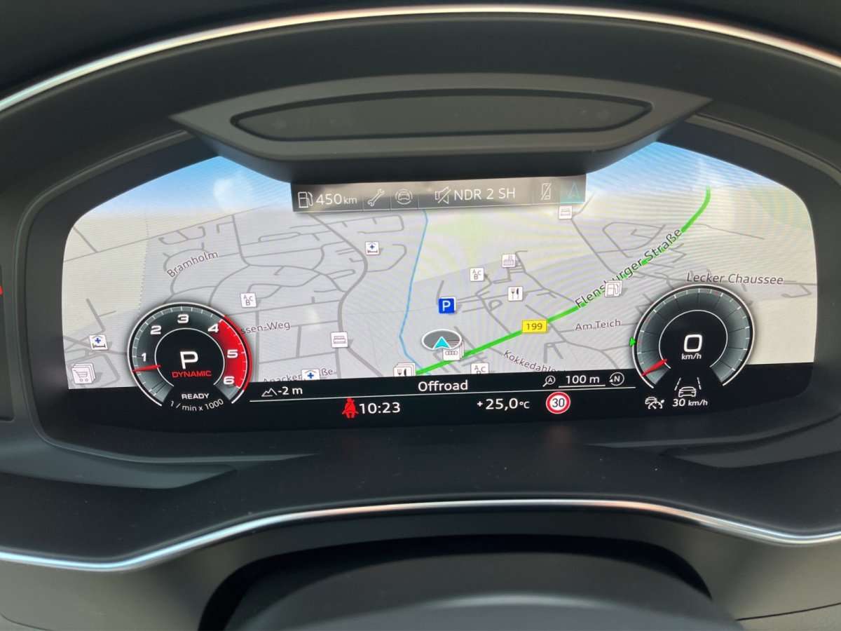 Fahrzeugbild eines Audi S6