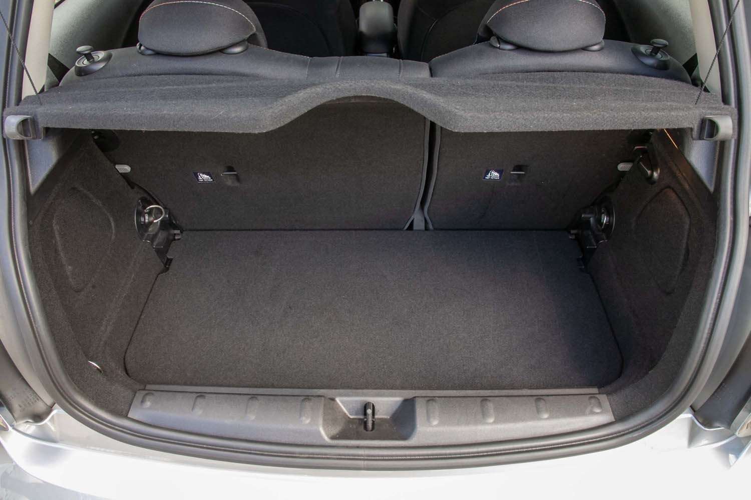 Fahrzeugbild eines MINI COOPER