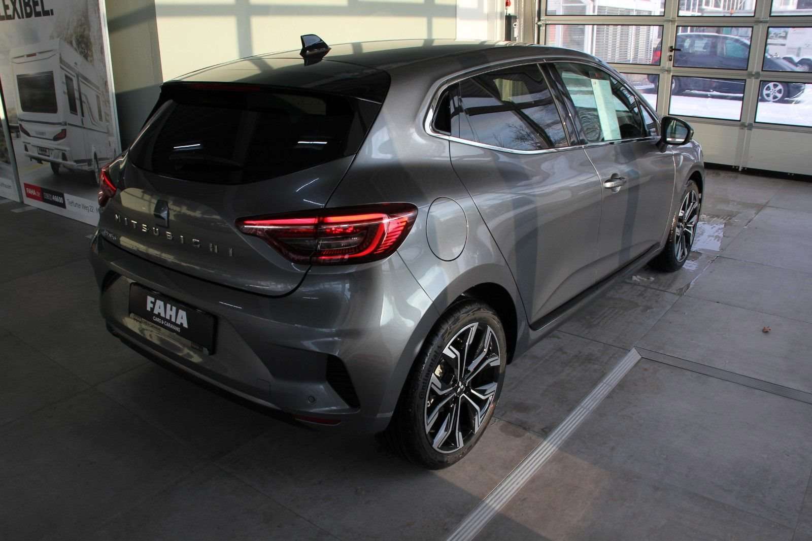 Fahrzeugbild eines Mitsubishi Colt