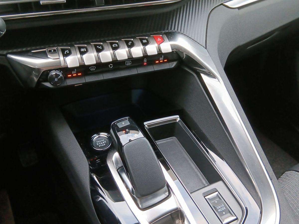 Fahrzeugbild eines Peugeot 3008