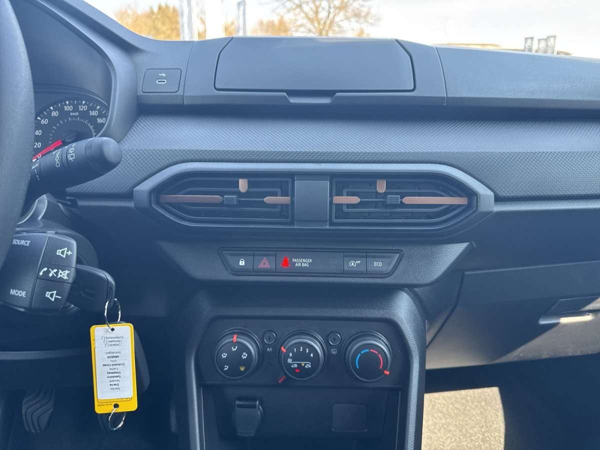 Fahrzeugbild eines Dacia Sandero