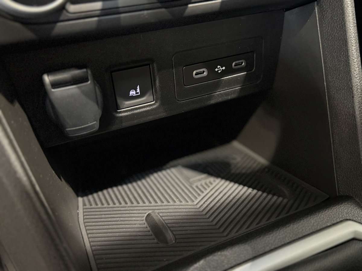 Fahrzeugbild eines Dacia Sandero