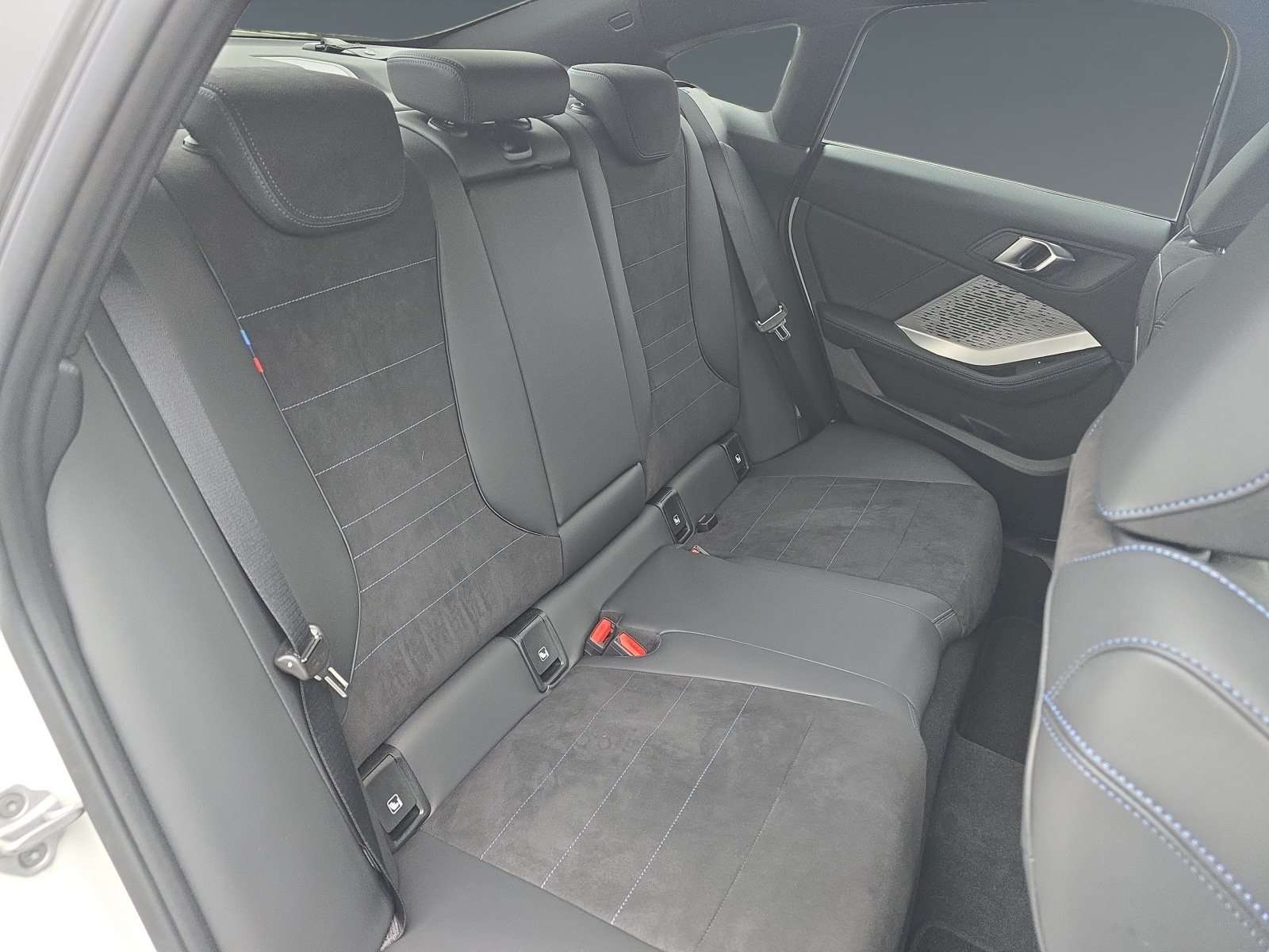 Fahrzeugbild eines BMW 2er-Reihe