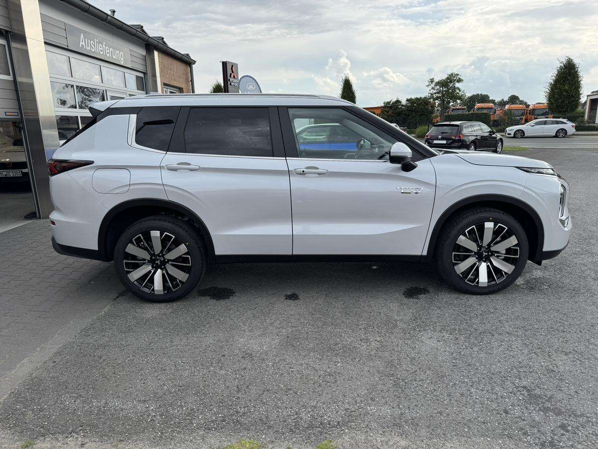 Fahrzeugbild eines Mitsubishi Outlander