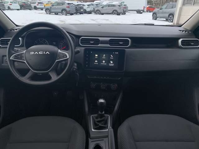 Fahrzeugbild eines Dacia Duster
