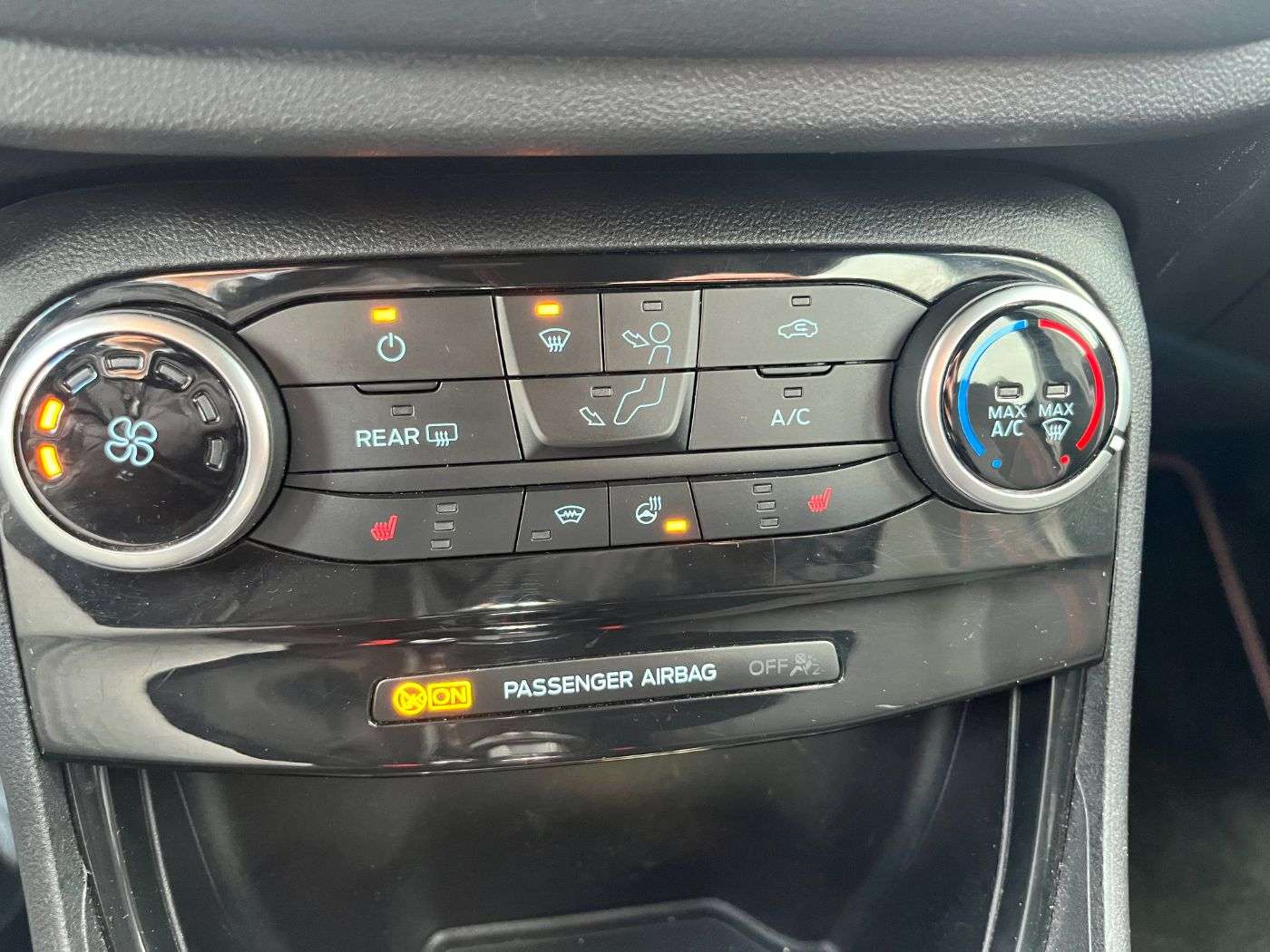 Fahrzeugbild eines Ford Puma