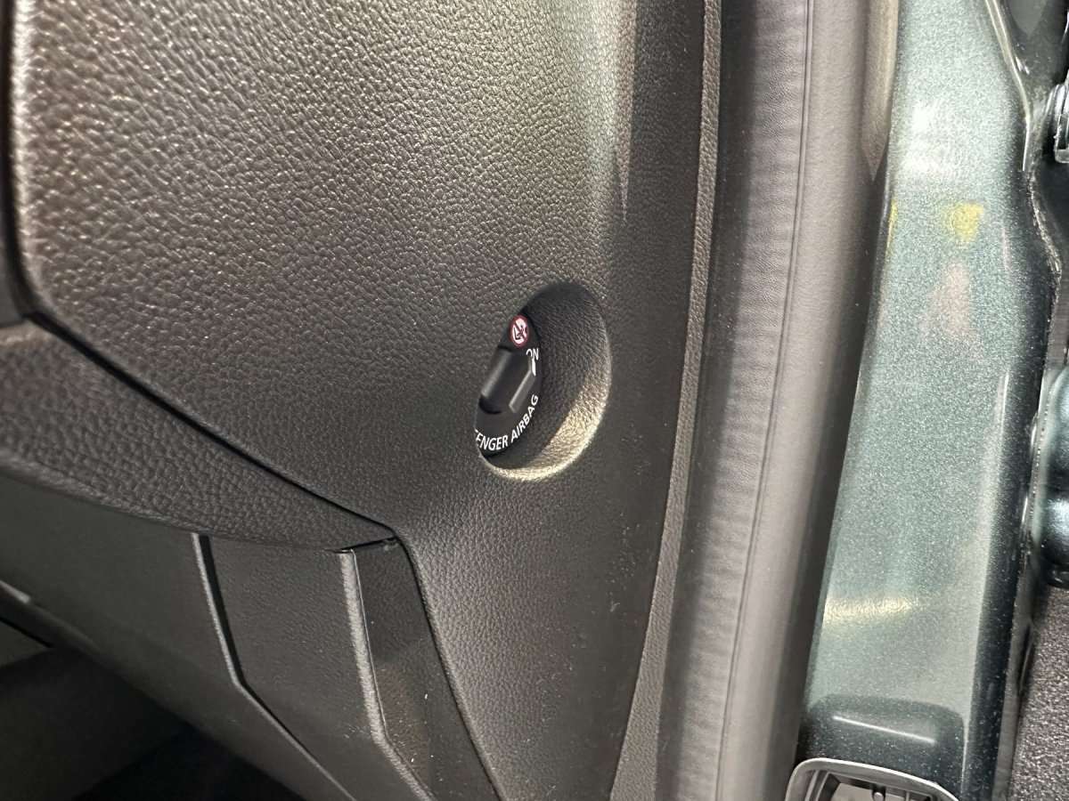 Fahrzeugbild eines Dacia Jogger