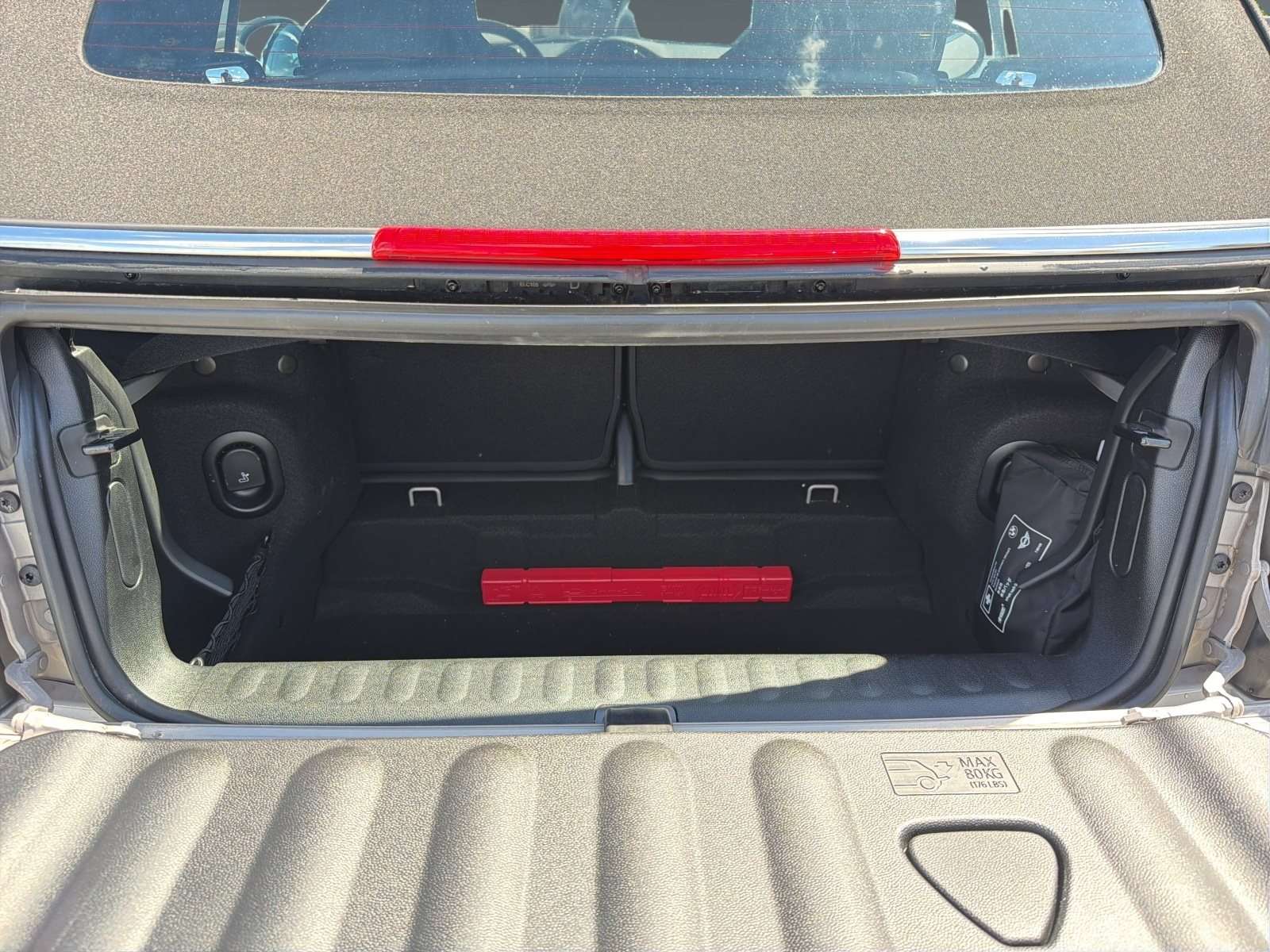 Fahrzeugbild eines MINI COOPER