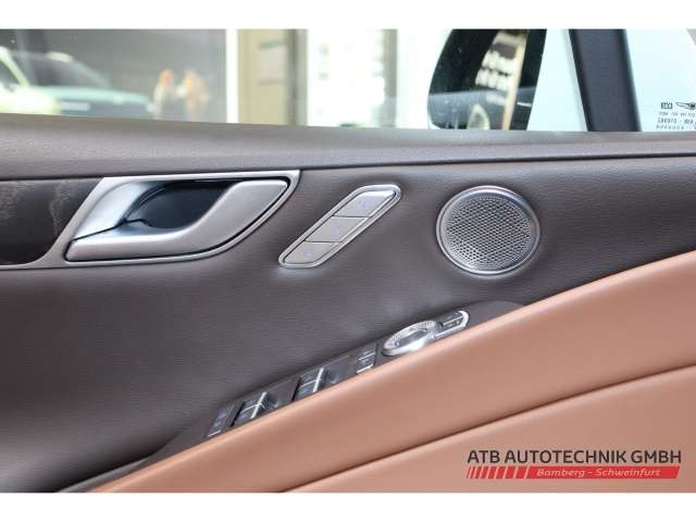Fahrzeugbild eines Genesis G80