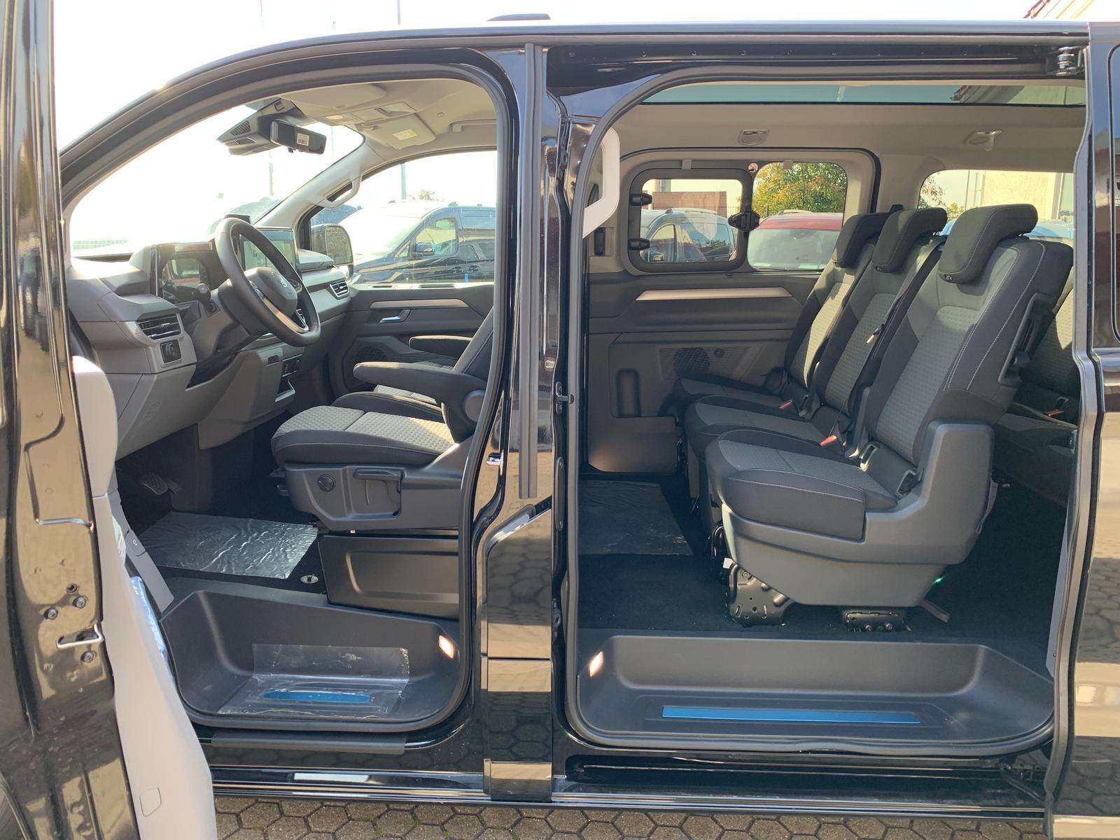 Fahrzeugbild eines Volkswagen Caravelle