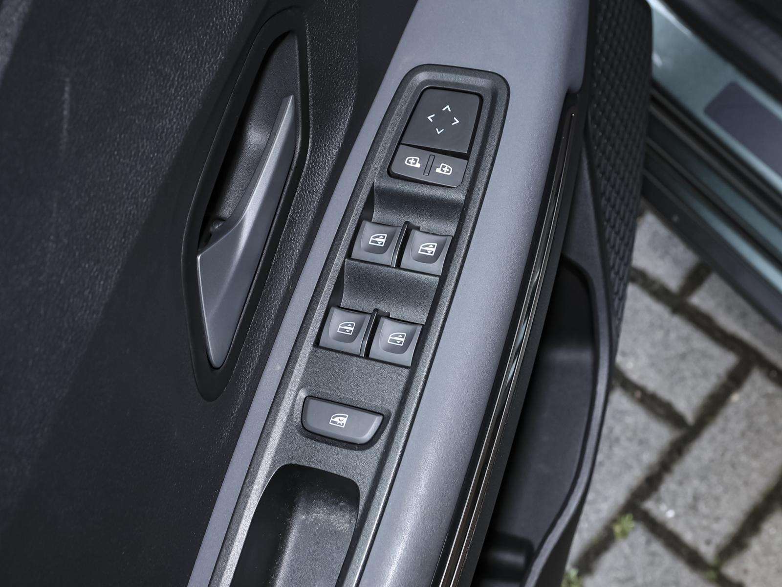 Fahrzeugbild eines Dacia Jogger