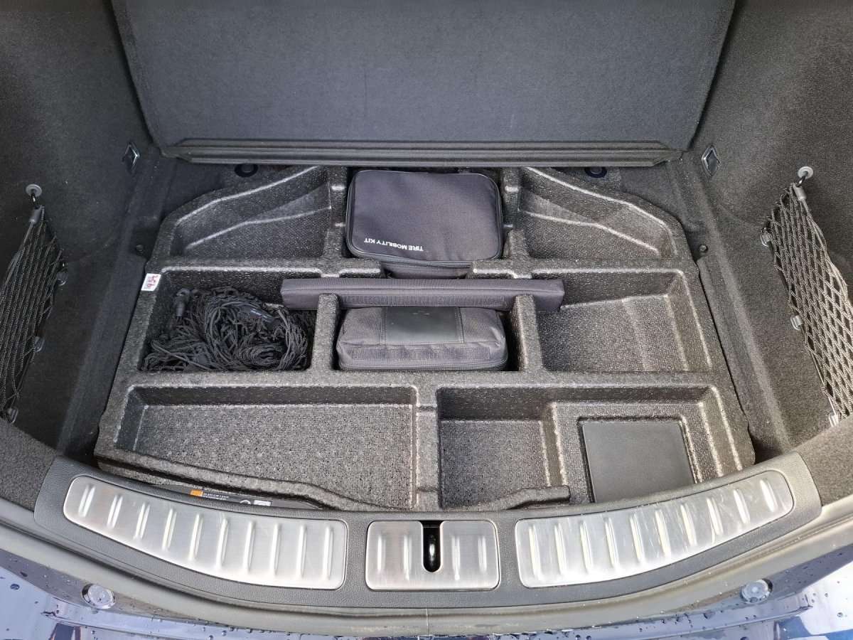 Fahrzeugbild eines Genesis G70