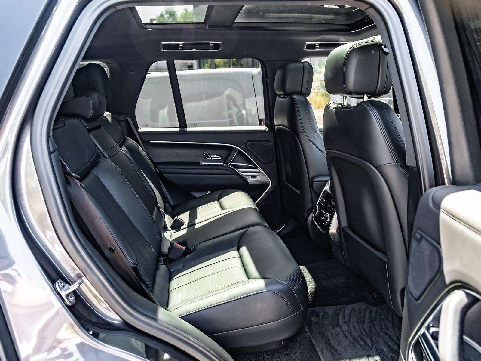 Fahrzeugbild eines Land Rover Range Rover