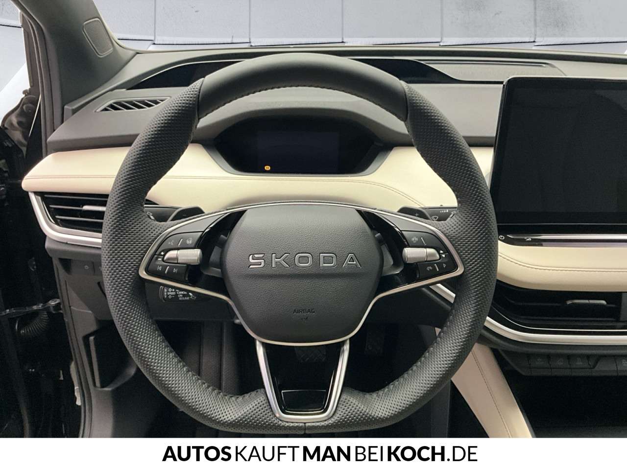 Fahrzeugbild eines Skoda ELROQ