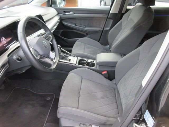 Fahrzeugbild eines Volkswagen Golf