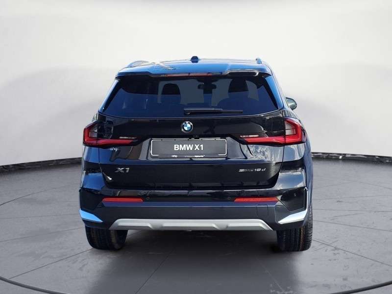 Fahrzeugbild eines BMW X1